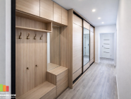 Прихожая со встроенным шкафом-купе фото: Прихожая со встроенным шкафом-купе